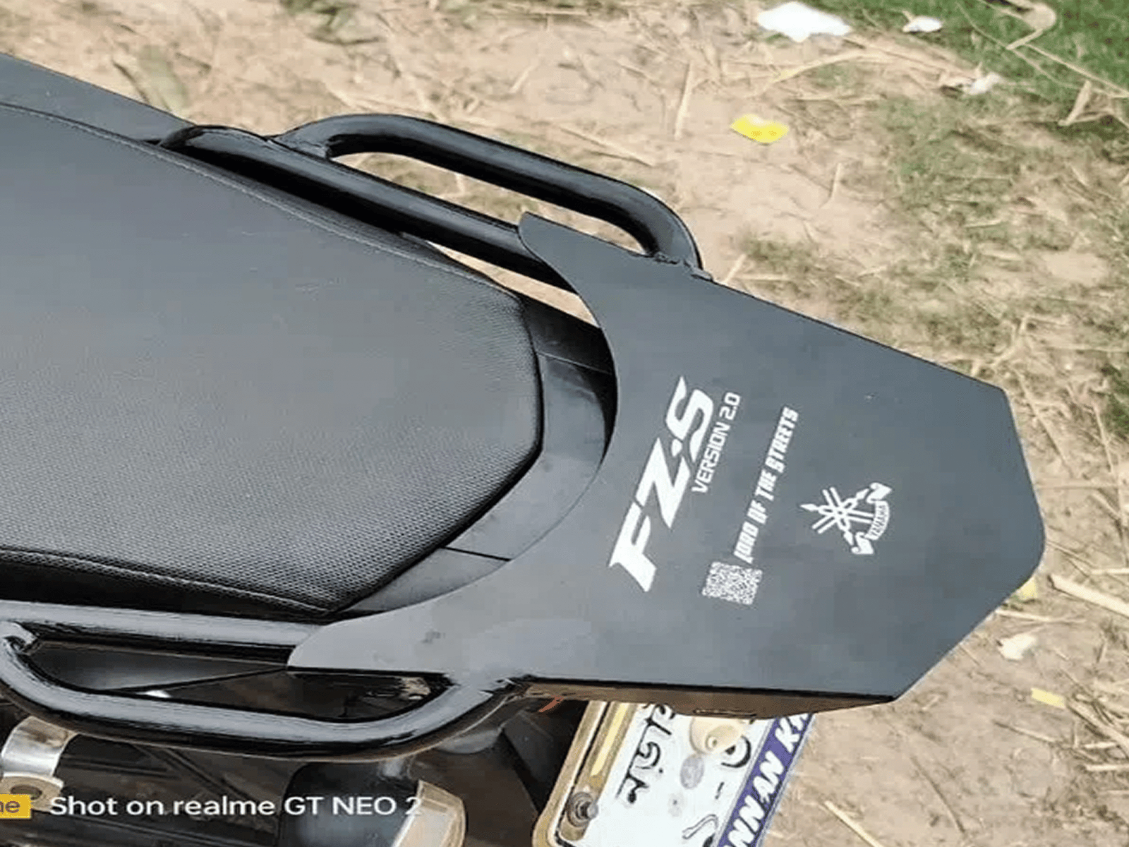 Yamaha-FZ-V2-Back Carrier-Premium