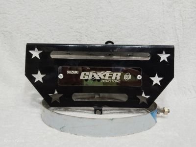 CNC Star Model Silencer Gourde For Gixxer Monoton